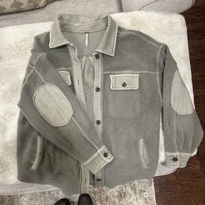 Olive green Free People jacket! Size XS but is definitely oversized!